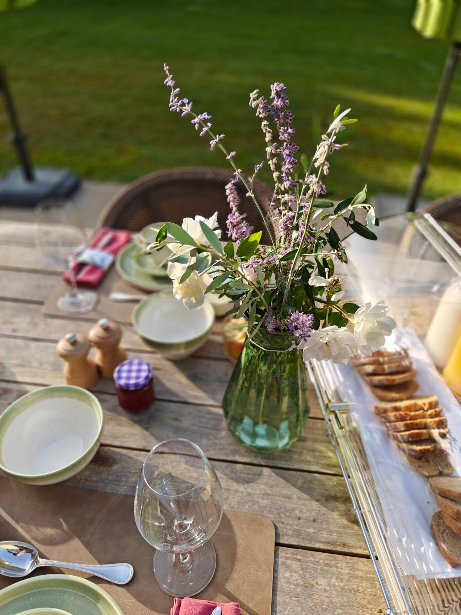 Mas Sourso Bed and Breakfast Eygalières Εξωτερικό φωτογραφία